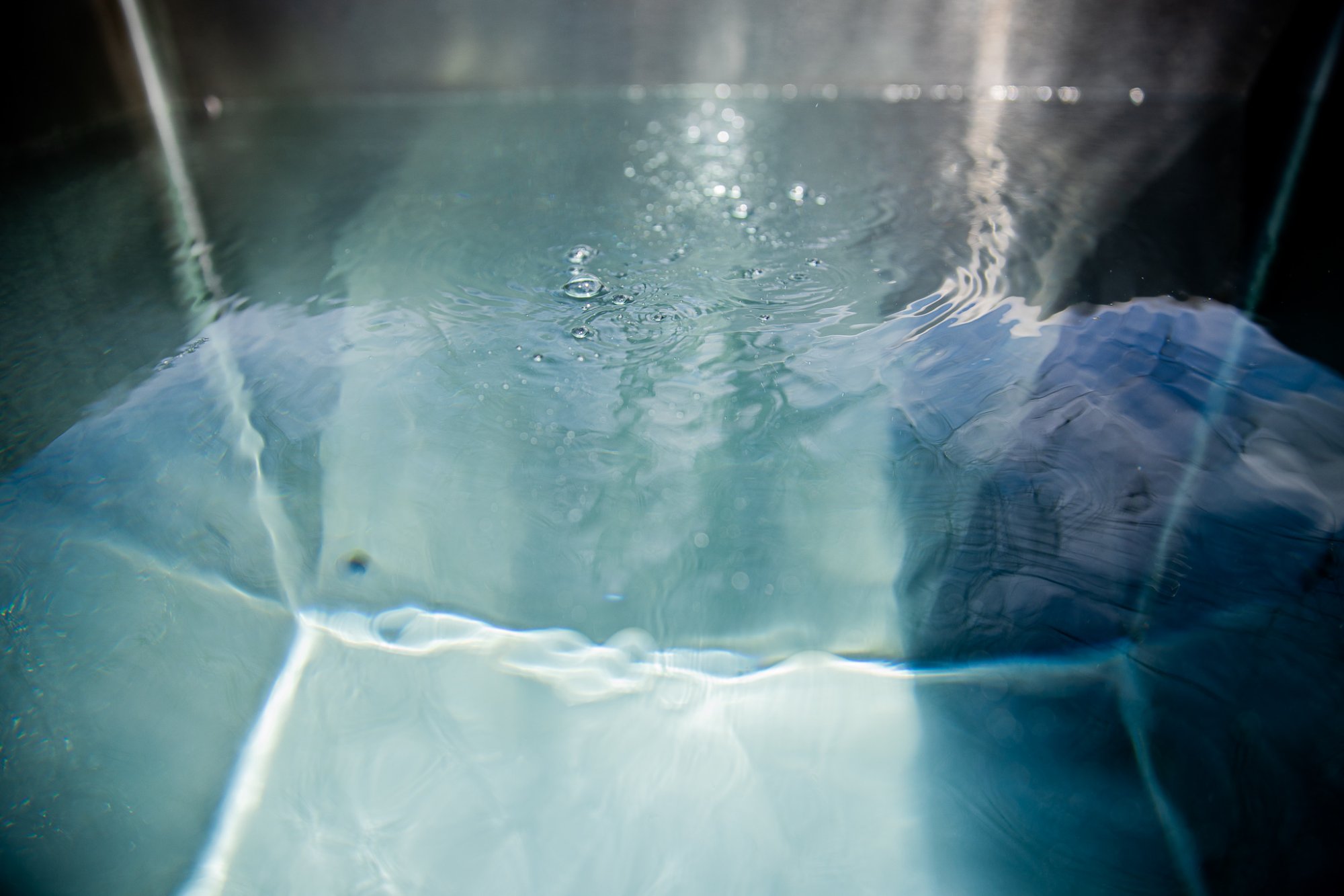 Deep Cold detalle acero